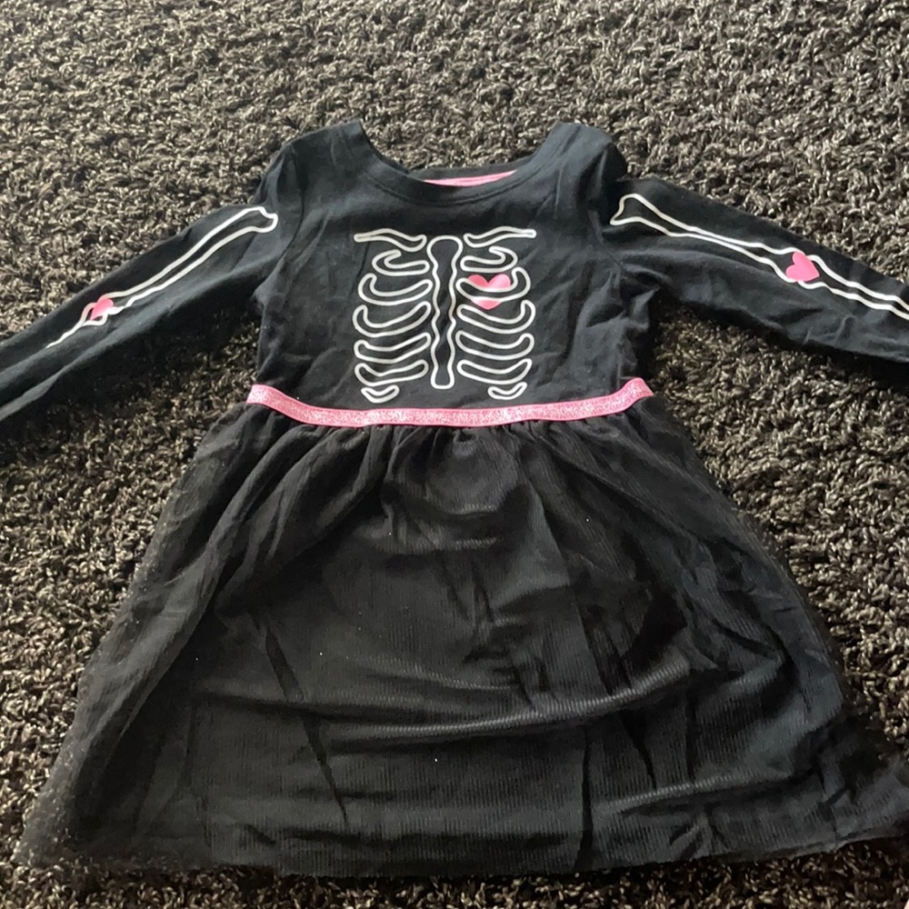 3T girl Halloween skeleton dress